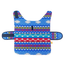 Cargar imagen en el visor de la galería, Poncho ponchos de mascotas PONCHOS DE MASCOTAS DE OTAVALO DE ECUADOR. MODELO FUEGO KiruPets www.kirupets.com