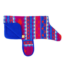 Cargar imagen en el visor de la galería, Poncho Poncho para mascota PONCHO PARA MASCOTA DE OTAVALO DE ECUADOR. MODELO HIELO KiruPets www.kirupets.com