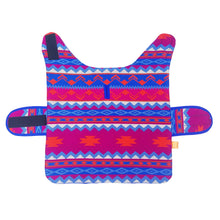 Cargar imagen en el visor de la galería, Poncho Poncho para mascota PONCHO PARA MASCOTA DE OTAVALO DE ECUADOR. MODELO HIELO KiruPets www.kirupets.com