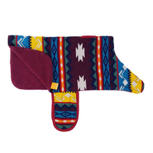 Cargar imagen en el visor de la galería, Poncho poncho de mascota PONCHO DE MASCOTA DE OTAVALO DE ECUADOR. MODELO MONTAÑA KiruPets www.kirupets.com